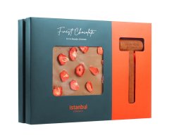 Kırma Çikolata Çilek Parçacıklı 300gr